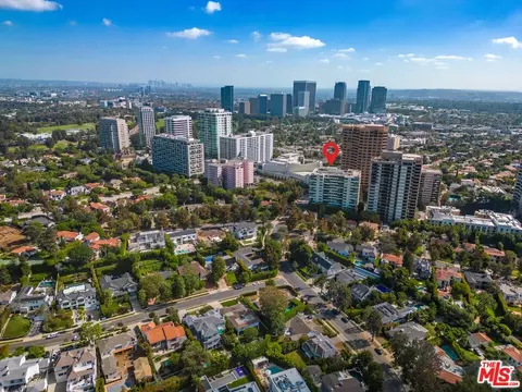 10433 Wilshire Blvd #301, Los Angeles, CA 90024