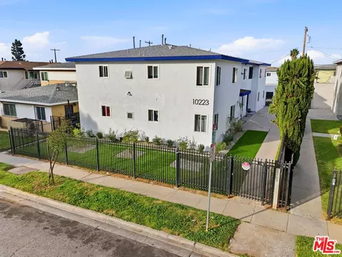10223 Darby Ave, Inglewood, CA 90303