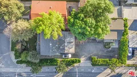 View/Area - 301 N Hudson Ave, Pasadena, CA 91101 photo 2 of 4