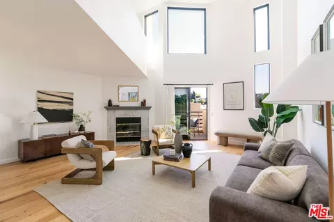 1848 N Alvarado St, Los Angeles, CA 90026