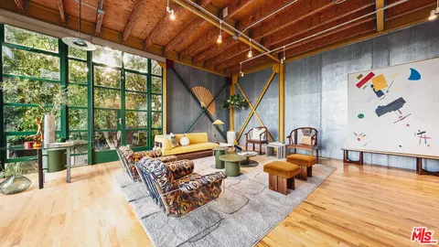 1955 Purdue Ave, Los Angeles, CA 90025