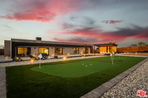 Exterior - 60323 La Mirada Trl, Joshua Tree, CA 92252 photo 13 of 15