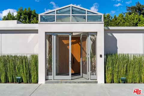 1001 Maybrook Dr, Beverly Hills, CA 90210