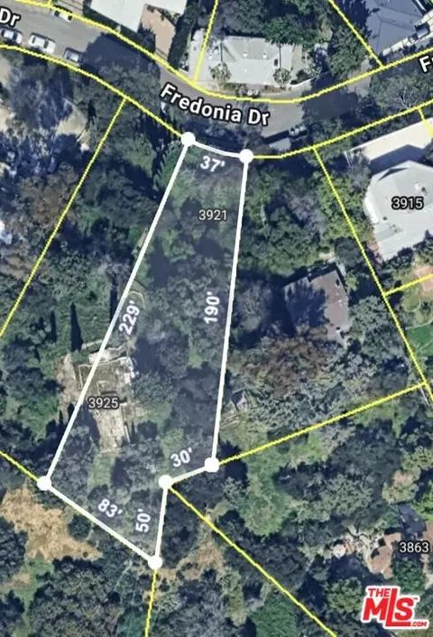 3925 Fredonia Dr, Los Angeles, CA 90068