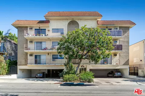 816 Westmount Dr, West Hollywood, CA 90069