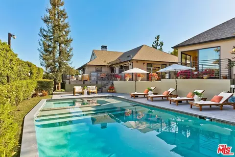 2841 Montcalm Ave, Los Angeles, CA 90046