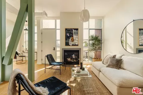 1912 Broadway #207, Santa Monica, CA 90404