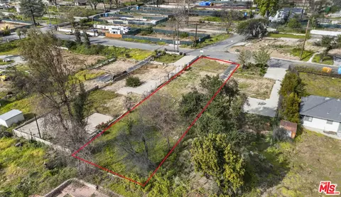 50 Marathon Rd, Altadena, CA 91001