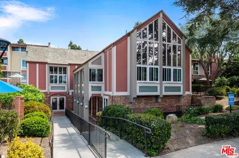 6605 Green Valley Cir #109, Culver City, CA 90230