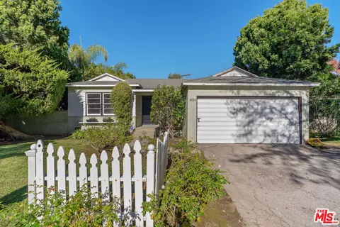 3031 S Bentley Ave, Los Angeles, CA 90034