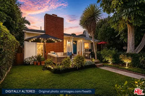 851 Oxford Ave, Marina Del Rey, CA 90292