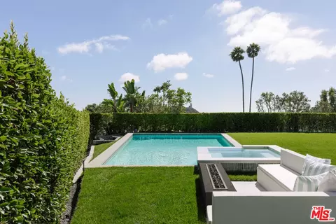 2162 Westridge Rd, Los Angeles, CA 90049