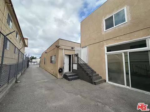 Exterior - 7304 Canby Ave, Reseda, CA 91335 photo 2 of 2