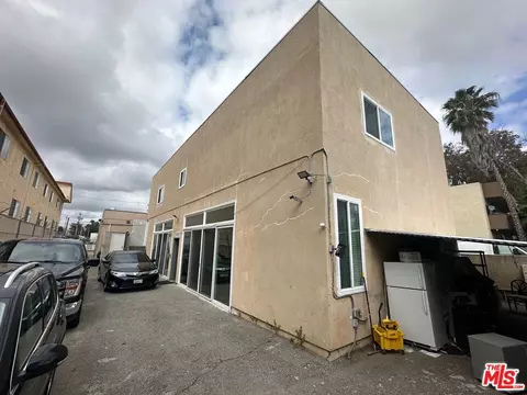 Other - 7304 Canby Ave, Reseda, CA 91335 photo 3 of 18