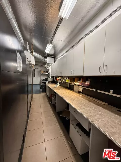 Kitchen - 7304 Canby Ave, Reseda, CA 91335 photo 4 of 5
