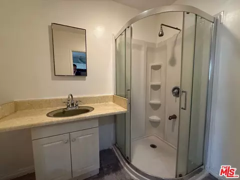 Bath - 7304 Canby Ave, Reseda, CA 91335 photo 4 of 5