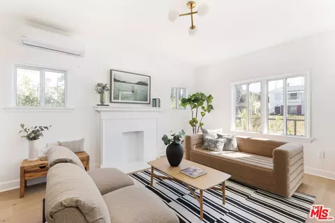 1221 5th Ave #2, Los Angeles, CA 90019