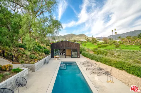 29517 Harvester Rd, Malibu, CA 90265