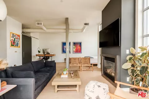 1912 Broadway #205, Santa Monica, CA 90404