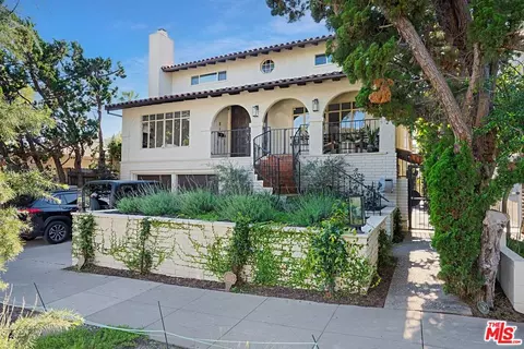 852 15th St #6, Santa Monica, CA 90403