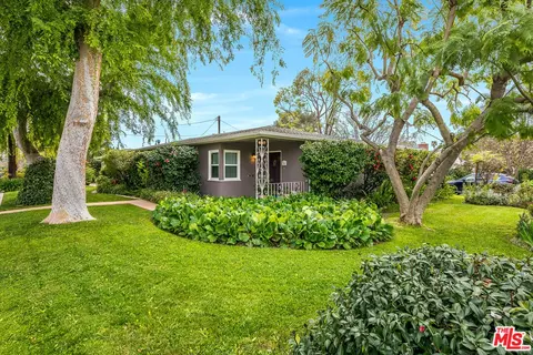 741 N Clybourn Ave, Burbank, CA 91505