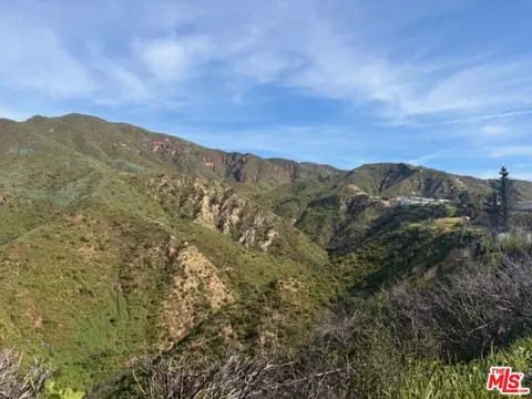 18349 Clifftop Way, Malibu, CA 90265