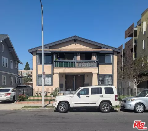 545 W 41st St, Los Angeles, CA 90037