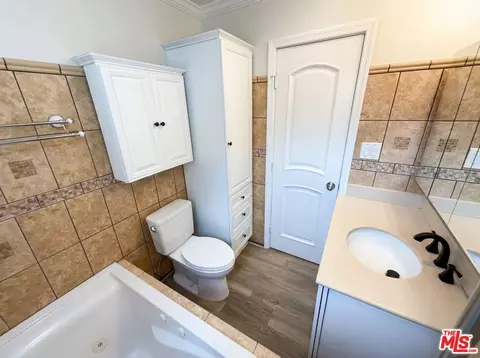 3237 Daisy Ave, Long Beach, CA 90806 photo 27