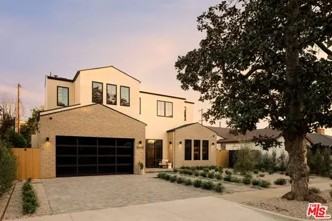 11500 Kingsland St, Los Angeles, CA 90066