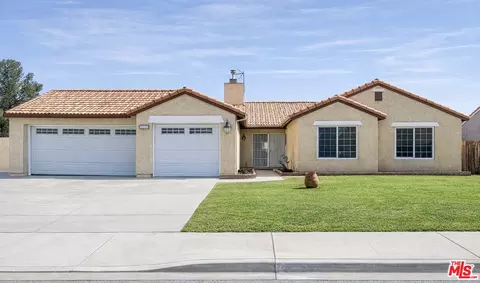 12953 Sundown Rd, Victorville, CA 92392