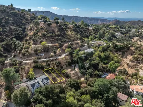 7122 High Cliff Trl, Tujunga, CA 91042 photo 3
