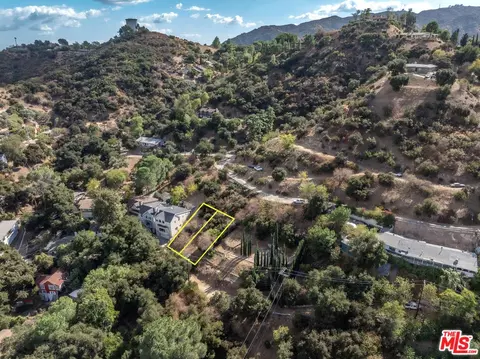 7122 High Cliff Trl, Tujunga, CA 91042