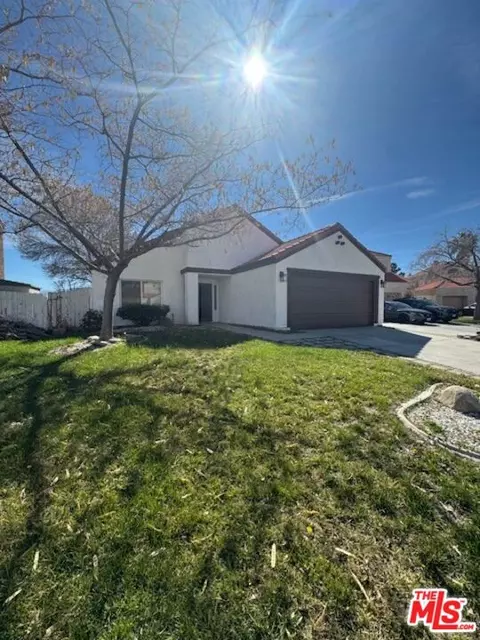 4026 Kona Ct, Palmdale, CA 93552