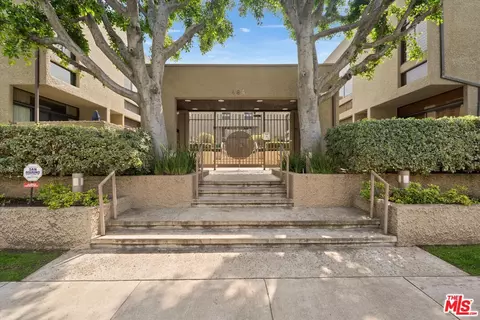 484 E California Blvd #36, Pasadena, CA 91106