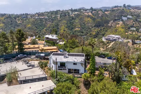1830 Bel Air Rd, Los Angeles, CA 90077