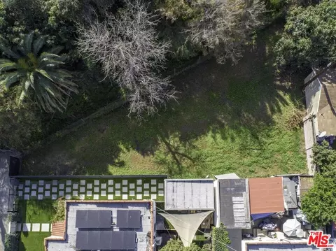 2303 S Palm Grove Dr, Los Angeles, CA 90016