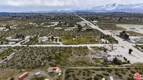 View/Area - 4120 La Mesa Rd, Phelan, CA 92371 photo 7 of 9