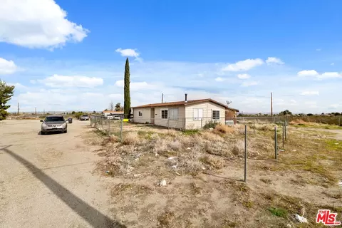 Other - 4120 La Mesa Rd, Phelan, CA 92371 photo 4 of 5