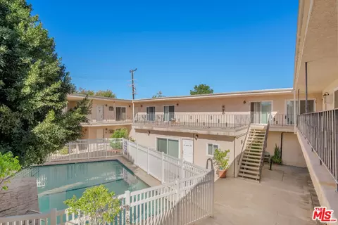7000 Etiwanda Ave, Reseda, CA 91335