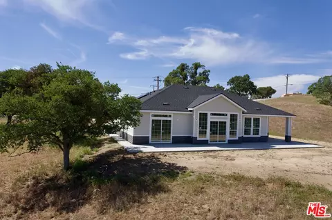 Exterior - 30460 Horsethief Dr, Tehachapi, CA 93561 photo 6 of 6
