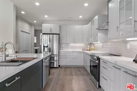 Kitchen - 28701 Delaware Dr, Tehachapi, CA 93561 photo 1 of 1