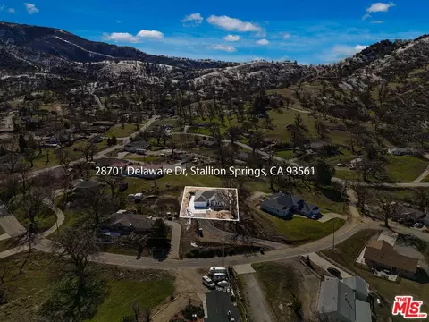 View/Area - 28701 Delaware Dr, Tehachapi, CA 93561 photo 1 of 3