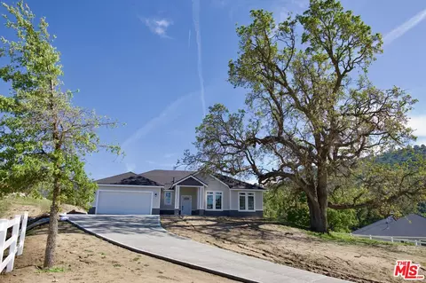 28701 Delaware Dr, Tehachapi, CA 93561