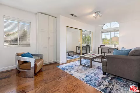 3813 Cedar Ave, Long Beach, CA 90807 photo 22