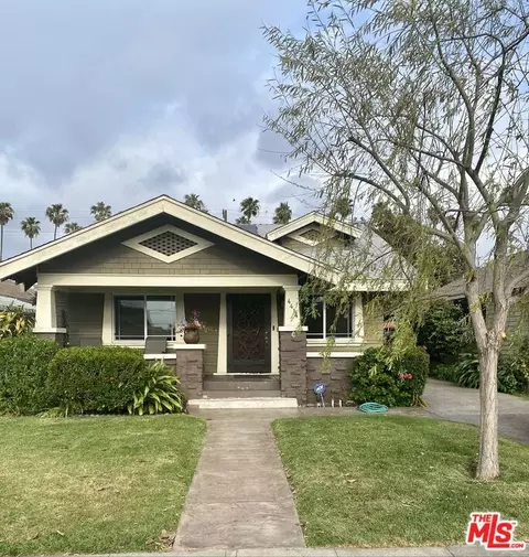 4414 S Van Ness Ave, Los Angeles, CA 90062