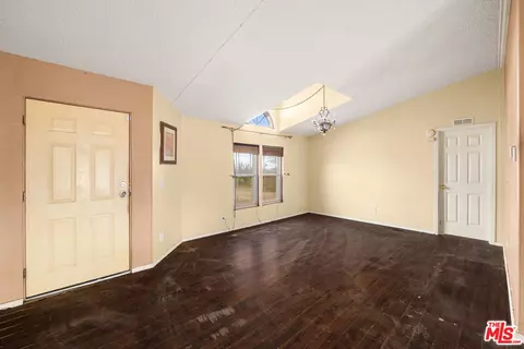 Living - 6425 Smoke Tree Rd, Phelan, CA 92371 photo 1 of 3