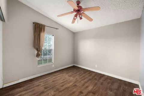 Bedroom - 6425 Smoke Tree Rd, Phelan, CA 92371 photo 3 of 5