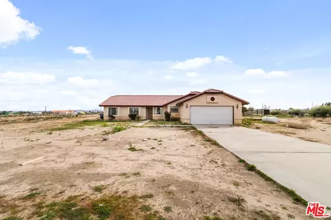13377 Paramount Rd, Phelan, CA 92371