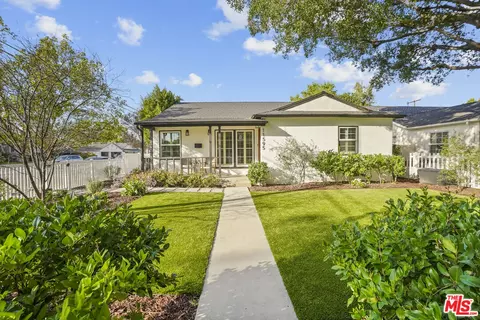 11595 Morrison St, Valley Village, CA 91601