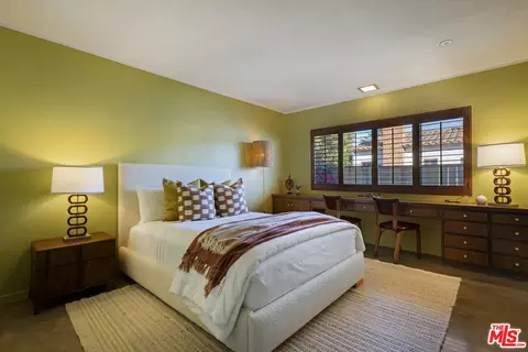 Bedroom - 9440 Gallatin Rd, Downey, CA 90240 photo 5 of 8